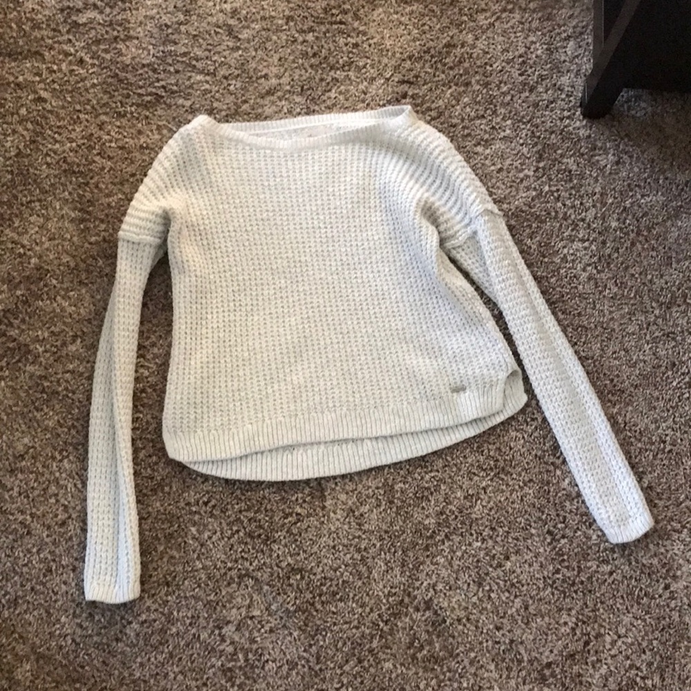 Hollister knit cream sweater size small